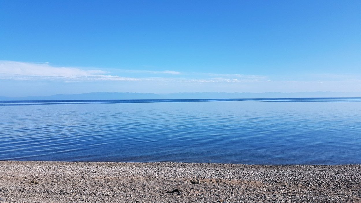 Байкал водная гладь