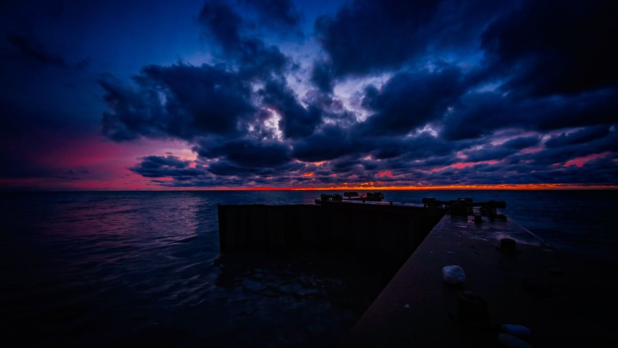 Темные обои