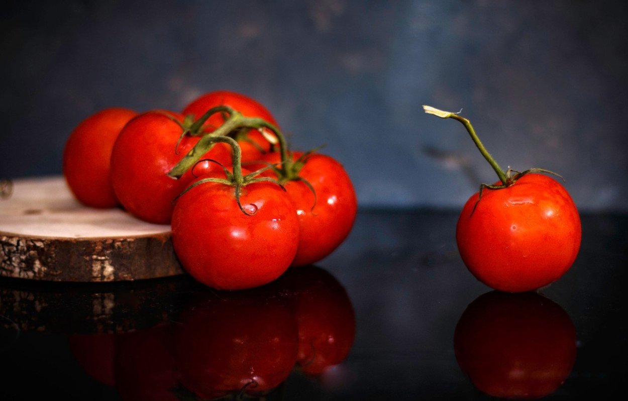 Помидоры композиция