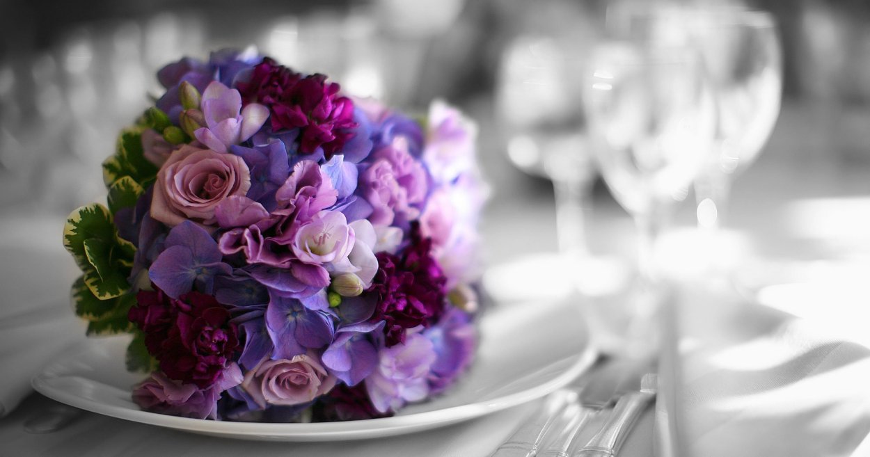 Тарелка невесты сирень