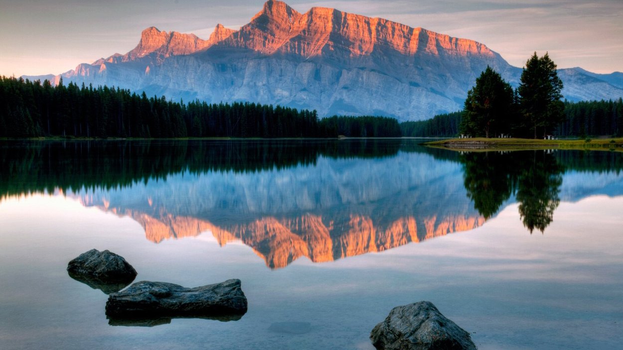 Отражение в воде