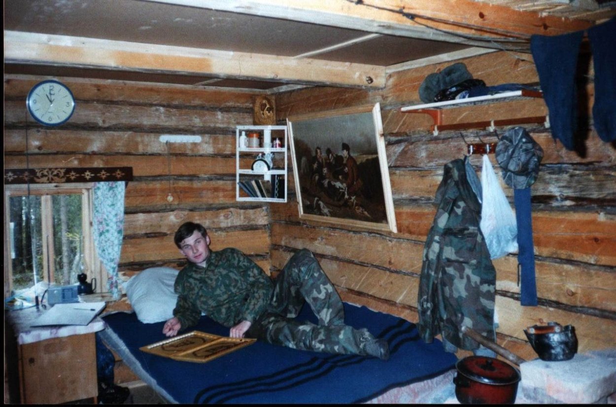 Охотничья база “зимовье охотников”