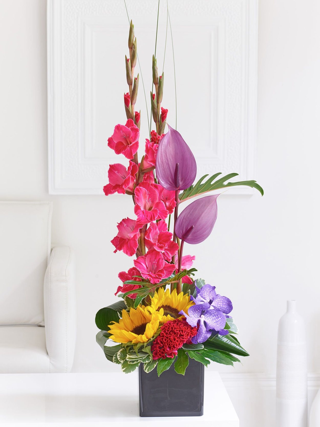 Цветы гладиолусы букет