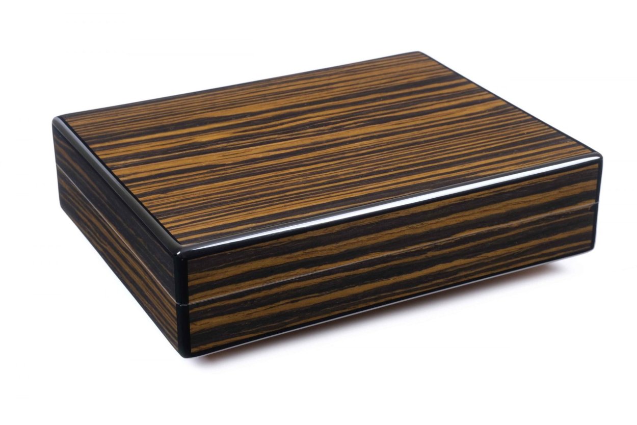 Эбеновое дерево