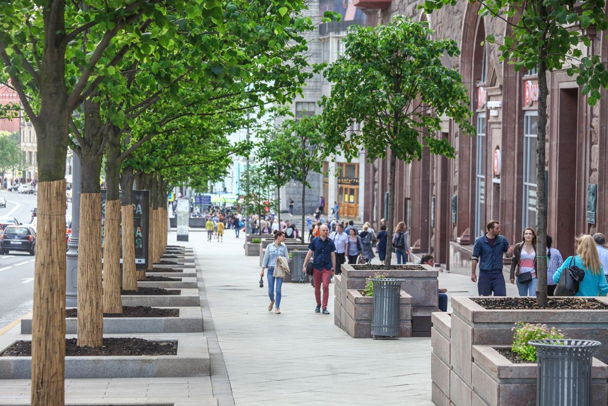 Тверская пешеходная улица Москва