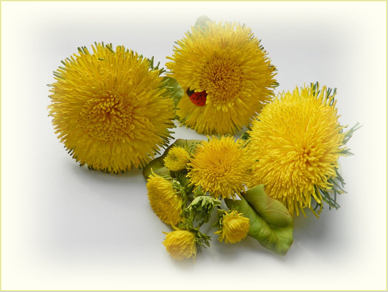 Резиночки одуванчики из фоамирана