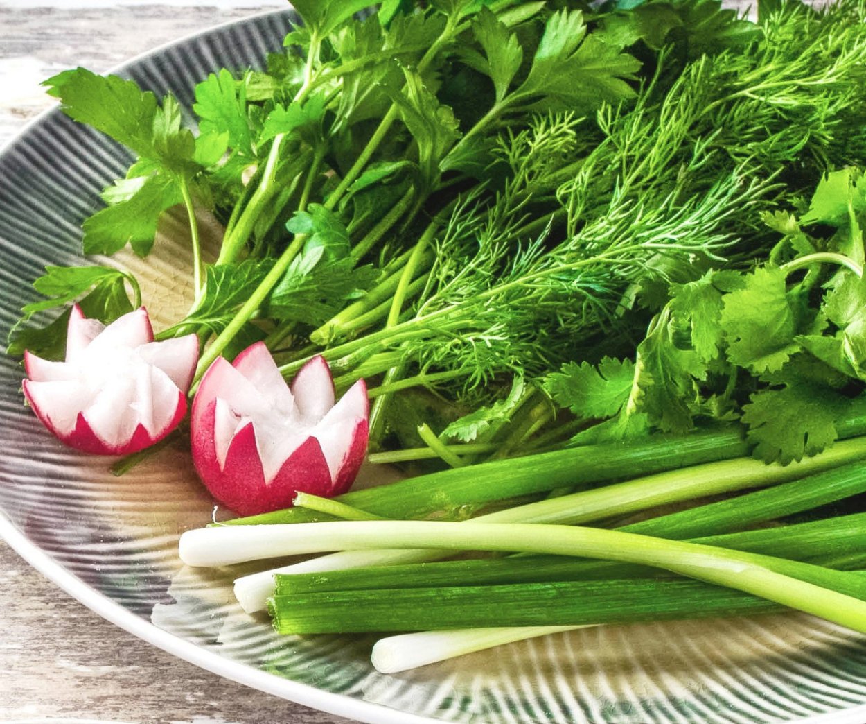 Укроп петрушка кинза