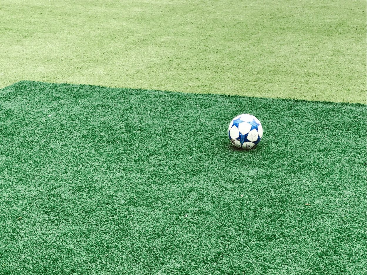 Футбольное поле вид сверху