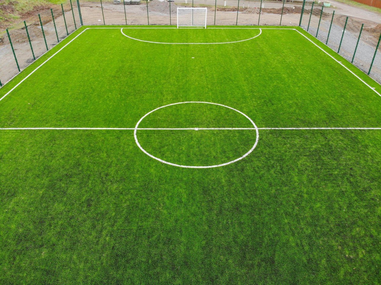 Поле для мини футбола 42х22