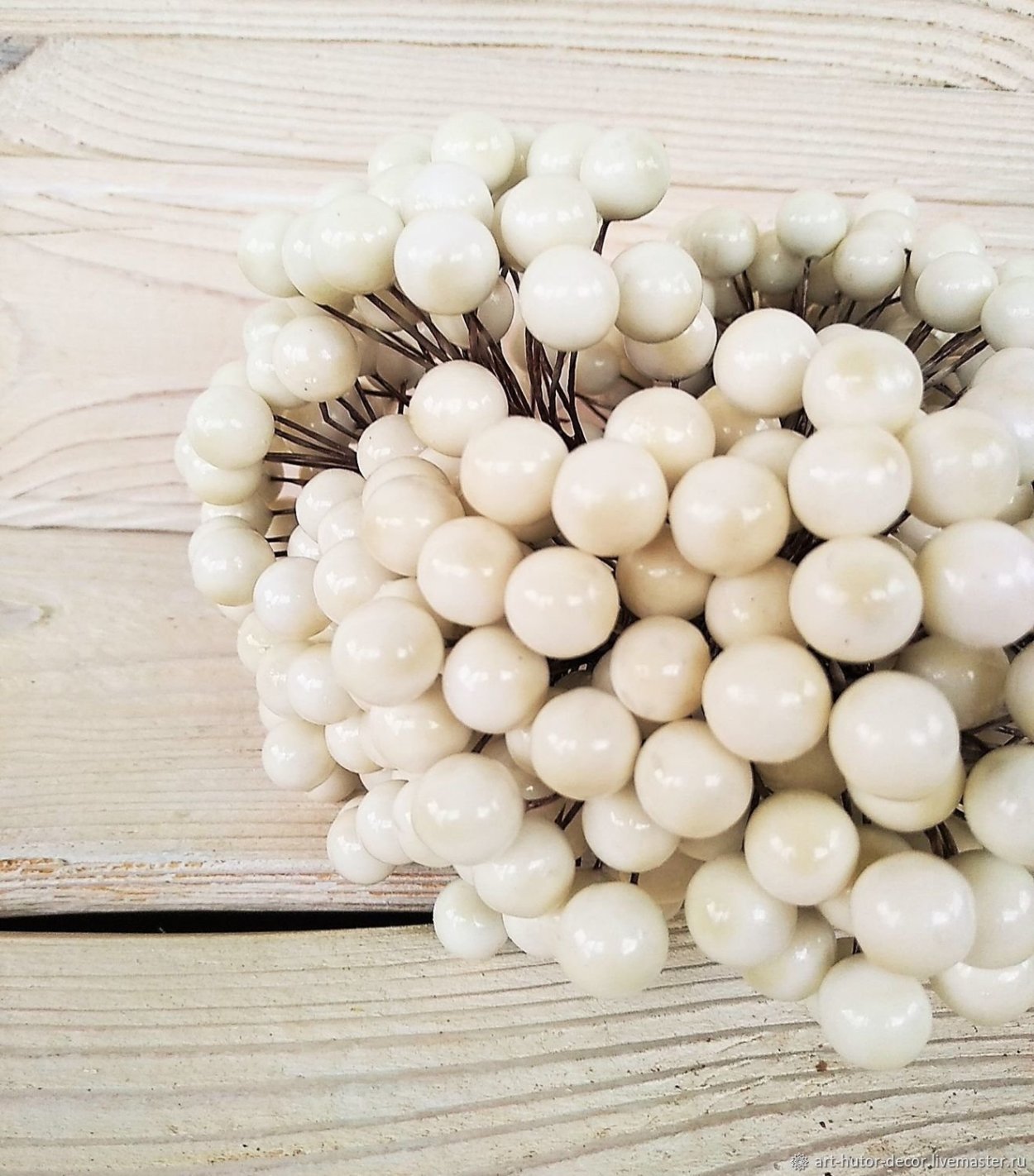 Ягоды на проволоке для флористики