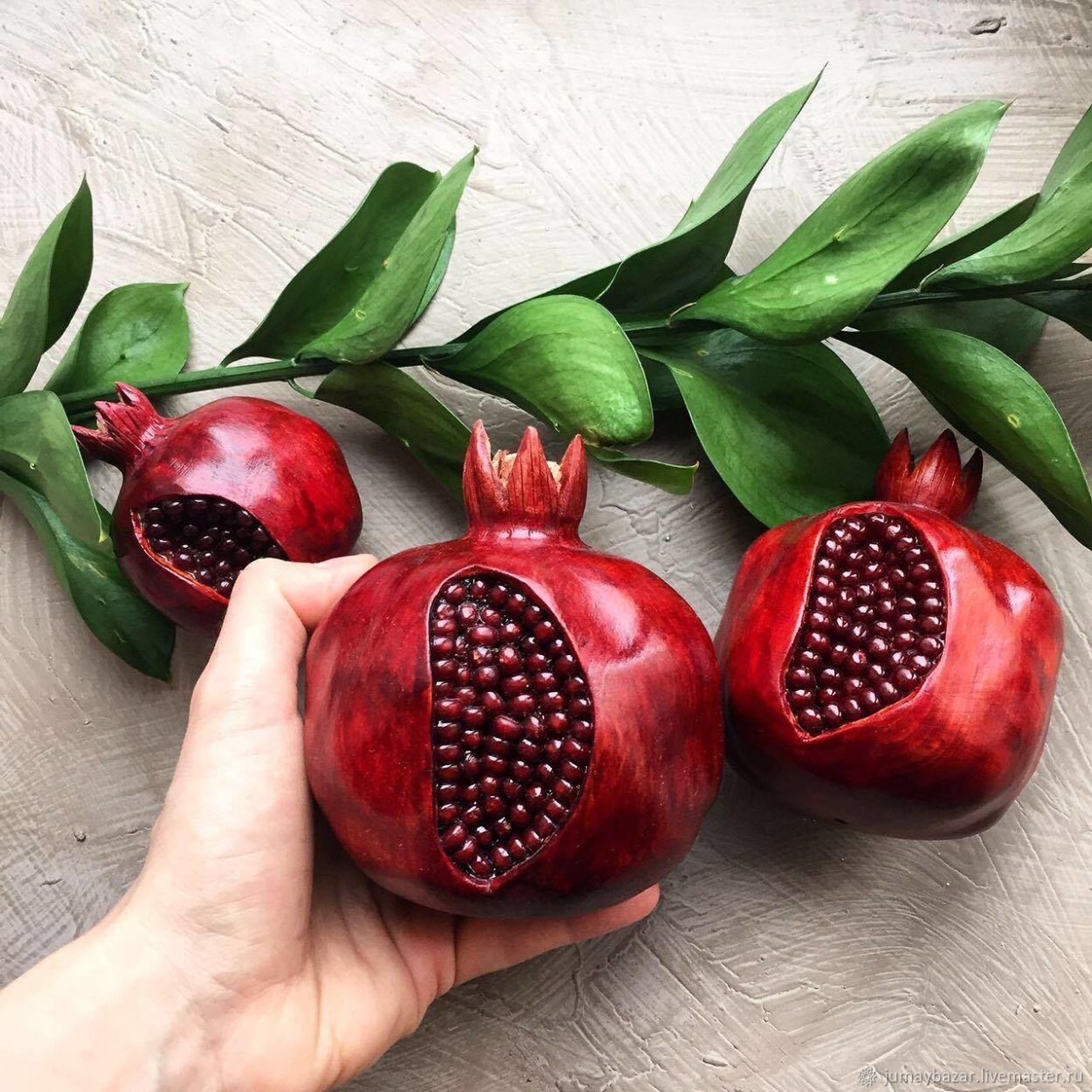 Гранат сокотранский цветок