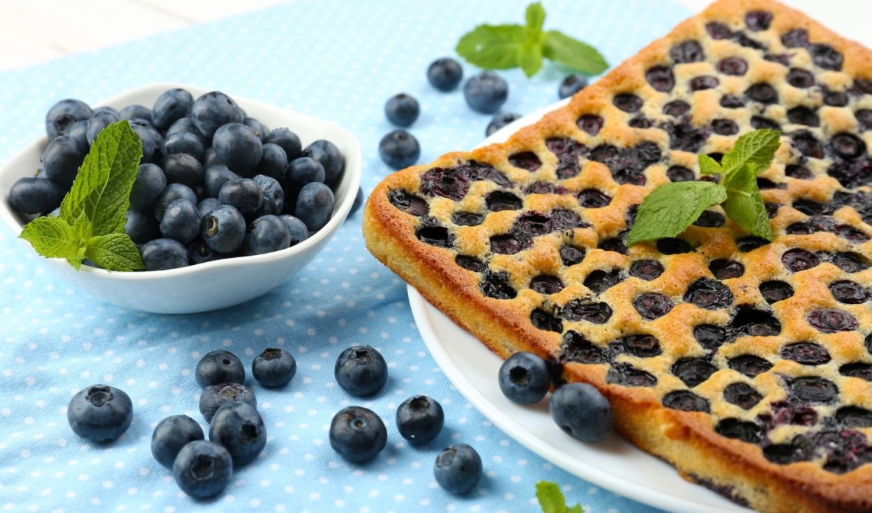 Пирог с голубикой