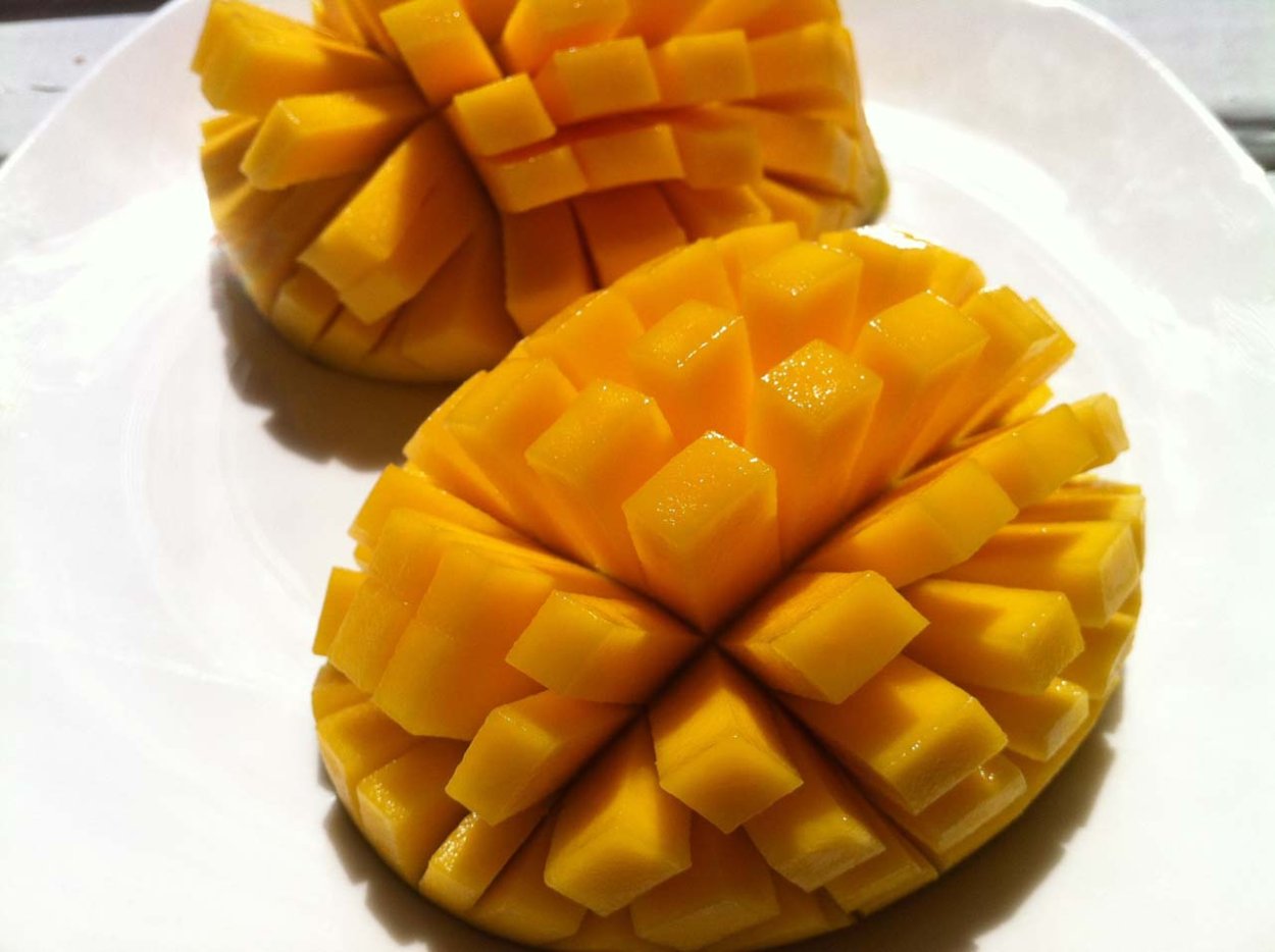 Манго нарезанный