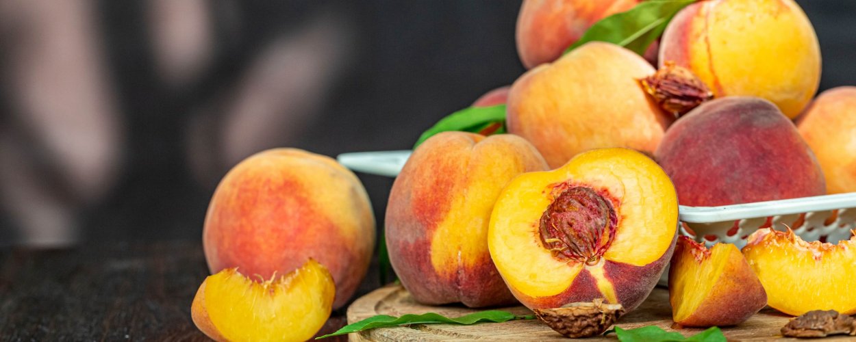 Обои персик СПБ