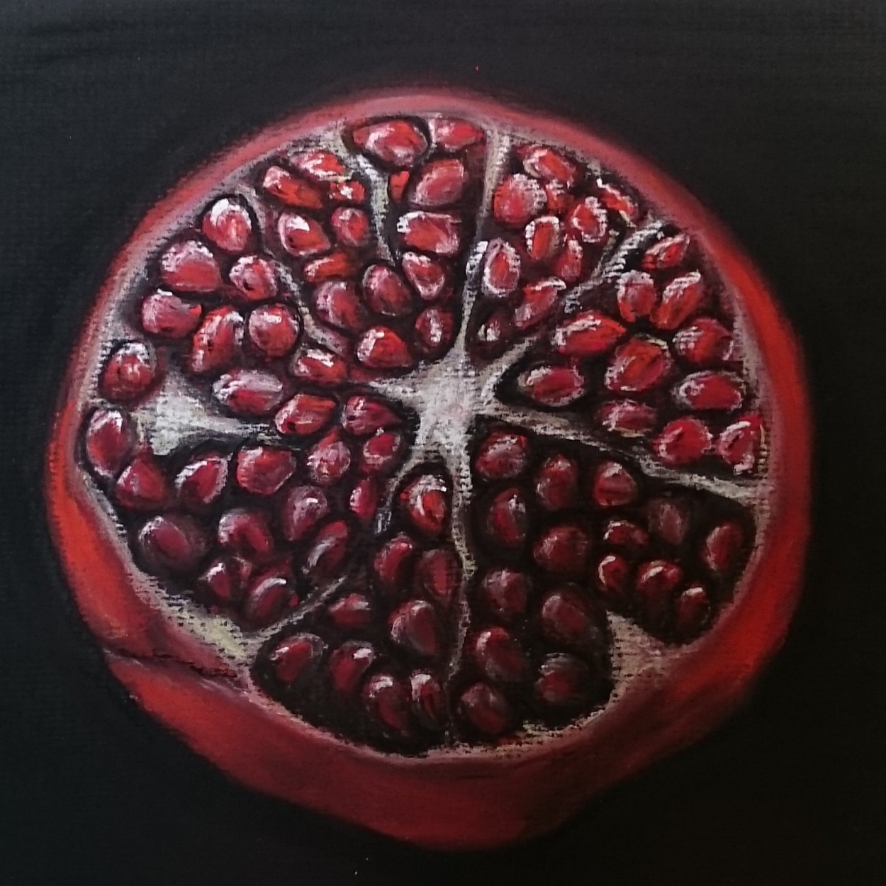 Гранат разрезанный