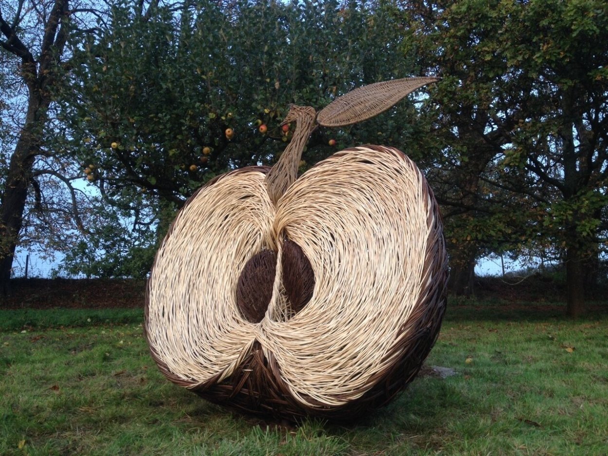 Арт объекты из лозы