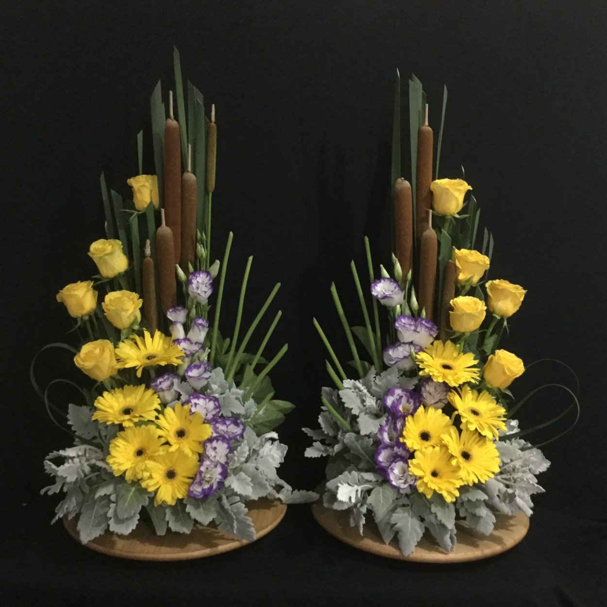 Флористическая композиция на оазисе