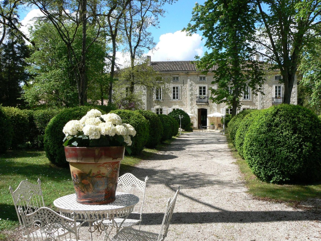 Chateau de Munsbach роза Ленса
