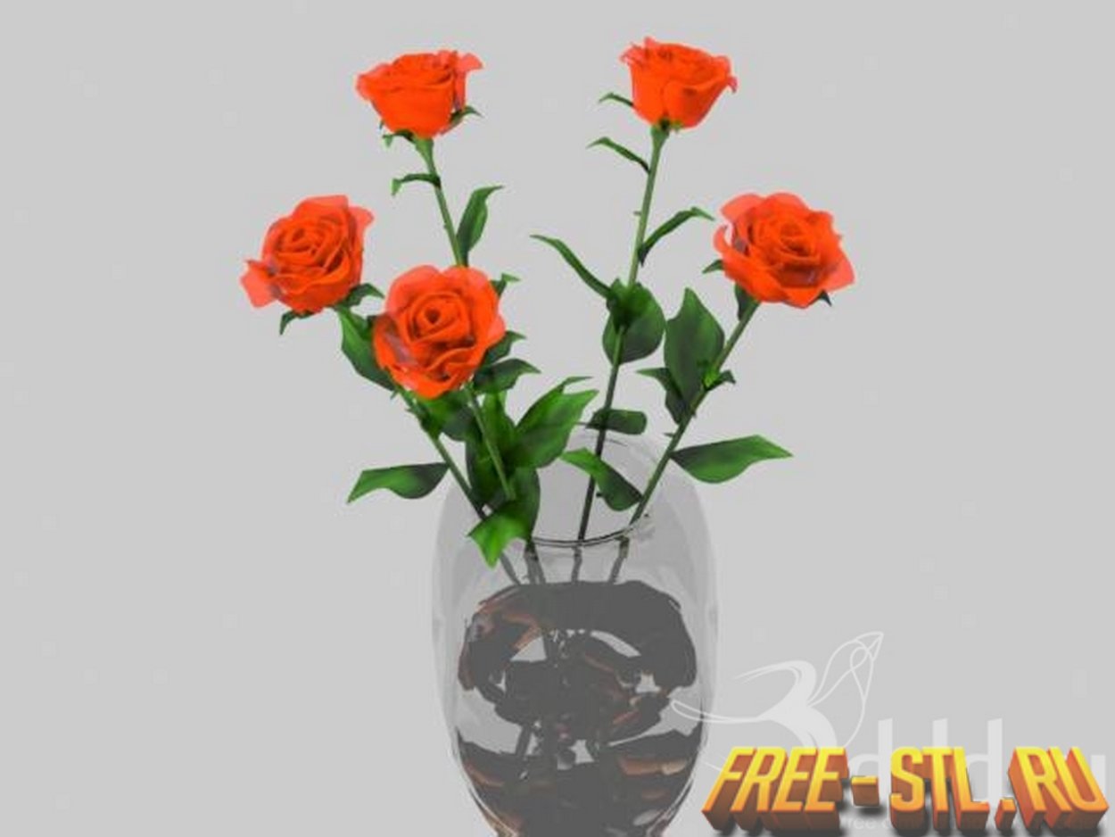 Пять роз в вазе