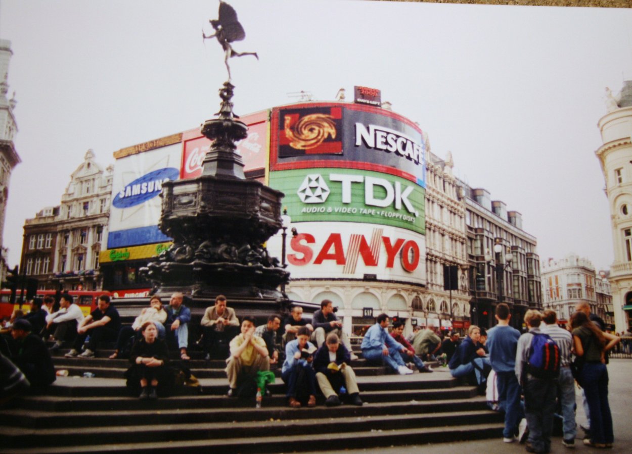 Piccadilly Circus 1962