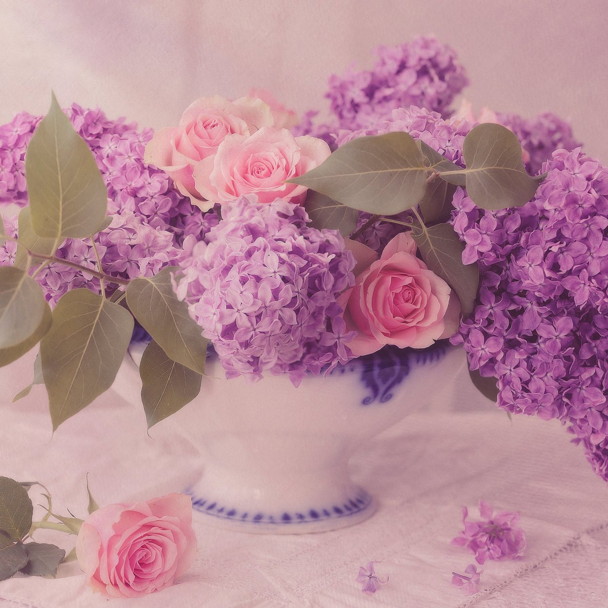 Букет "нежная сирень"