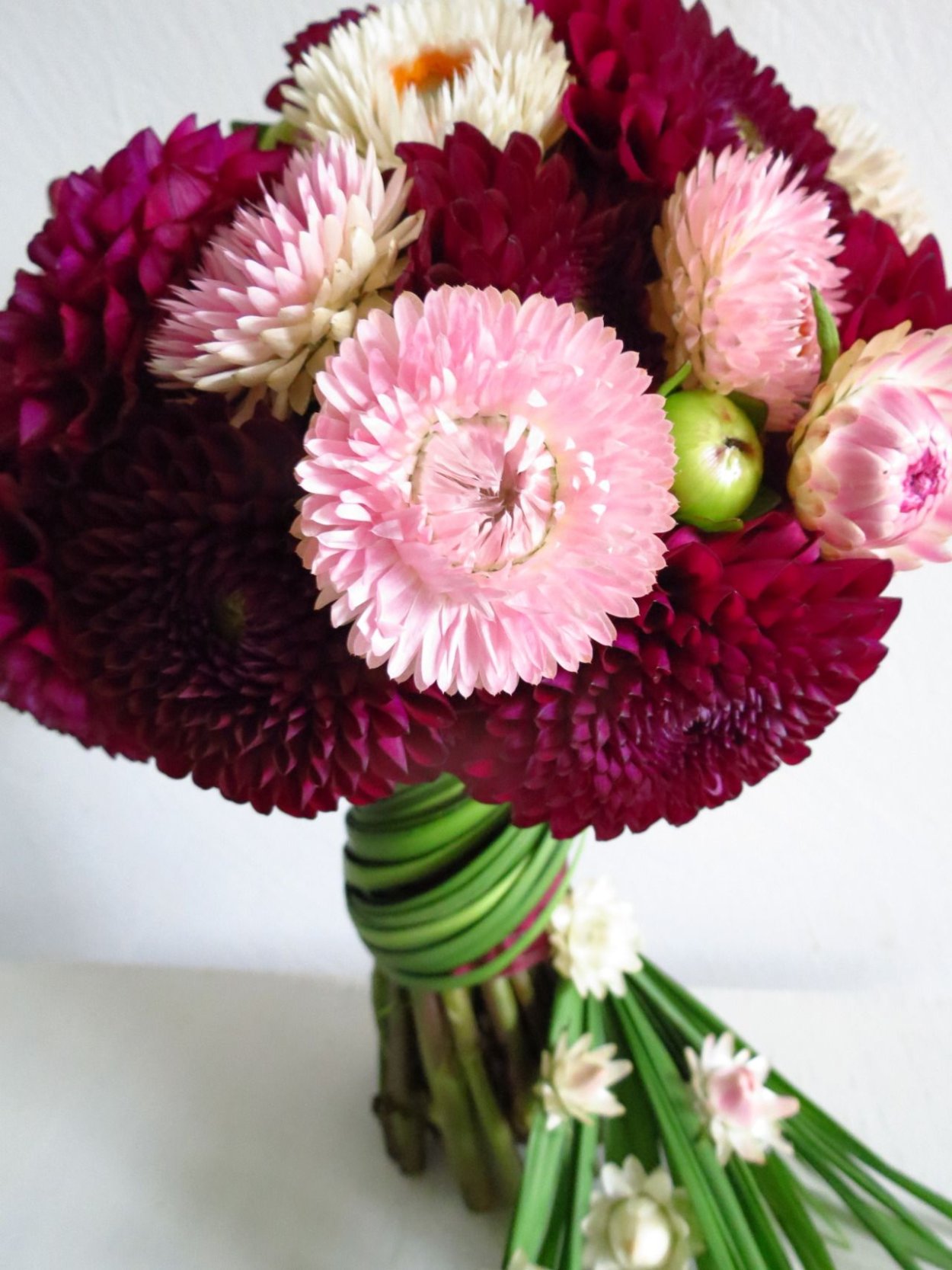 Композиции из астр букет